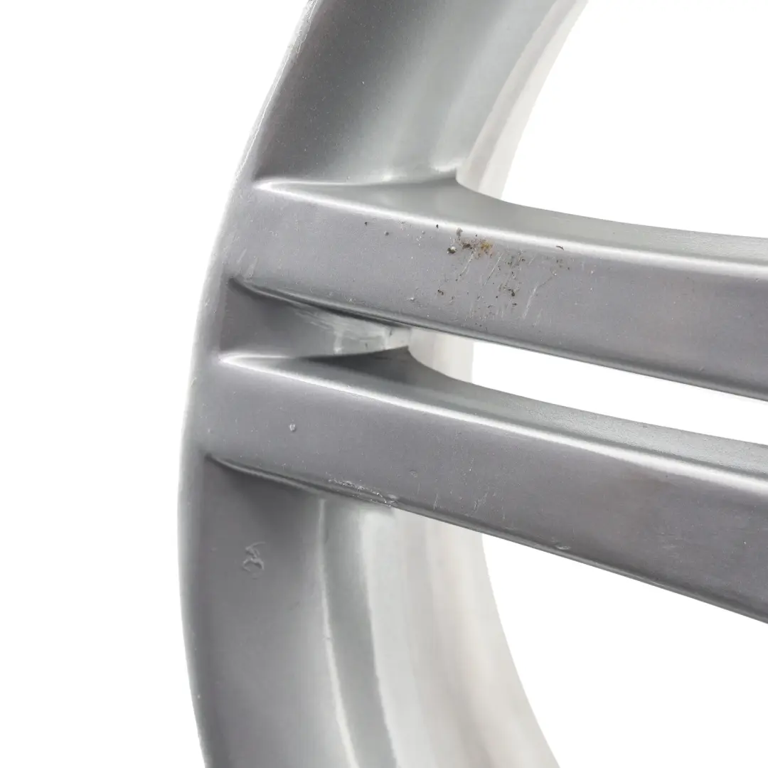 Argento A 5 Doppie Razze 18" ET:30 8,5J per Mercedes W203 con numero di parte A2034015602 Mercedes W203 Argento A 5 Doppie Razze 18" ET:30 8,5J - SKU A2034015602-1 - Numero di parte A2034015602