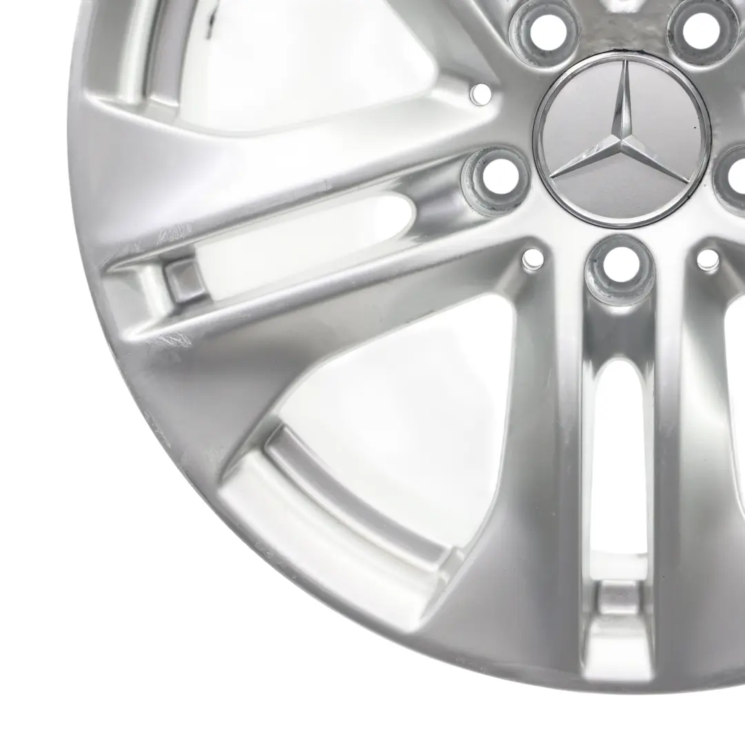 Mercedes W212 Llanta Aleación Plateada 5 Radios Dobles 17" ET:48 8J - SKU A2124010902-1 - Número de pieza A2124010902
