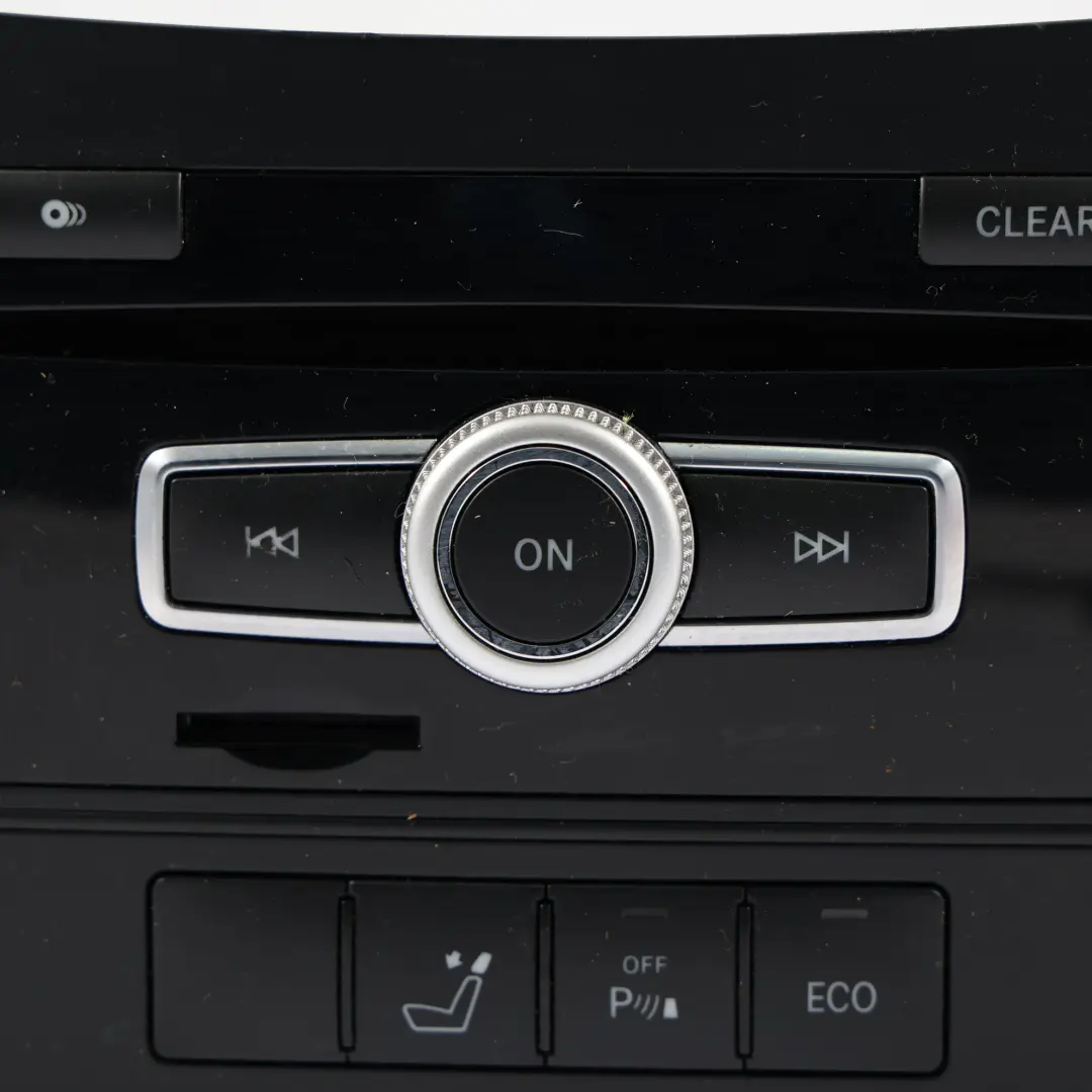 Mercedes C207 W212 W218 Autoradio Lecteur CD Et Navigation - SKU A2129005614-1 - Numéro de pièce A2129005614