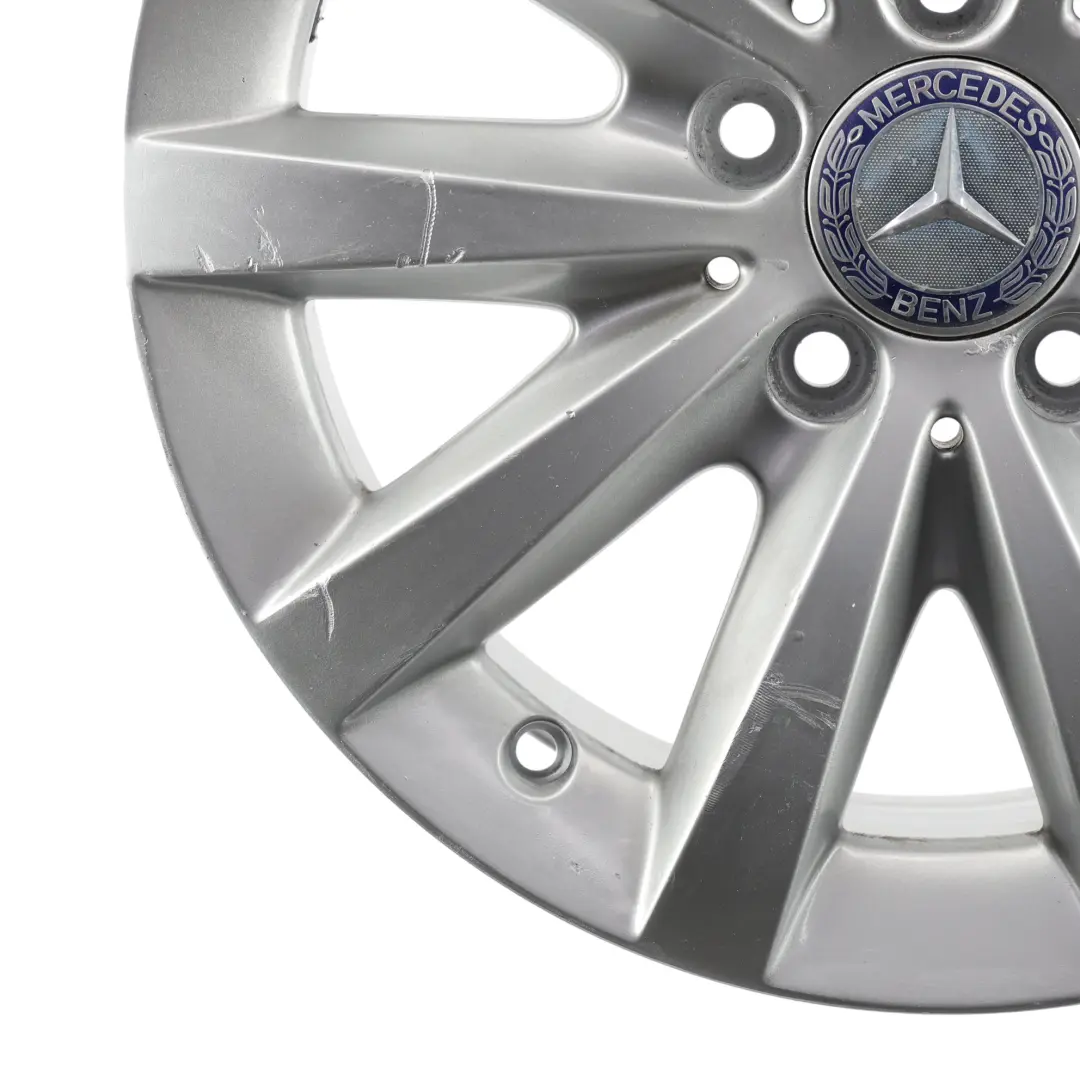 Felga Aluminiowa Srebrna 16" ET:49 6,5J do Mercedes W176 W246 o numerze A2464010500 Mercedes W176 W246 Felga Aluminiowa Srebrna 16" ET:49 6,5J - SKU A2464010500-2 - Numer Części A2464010500