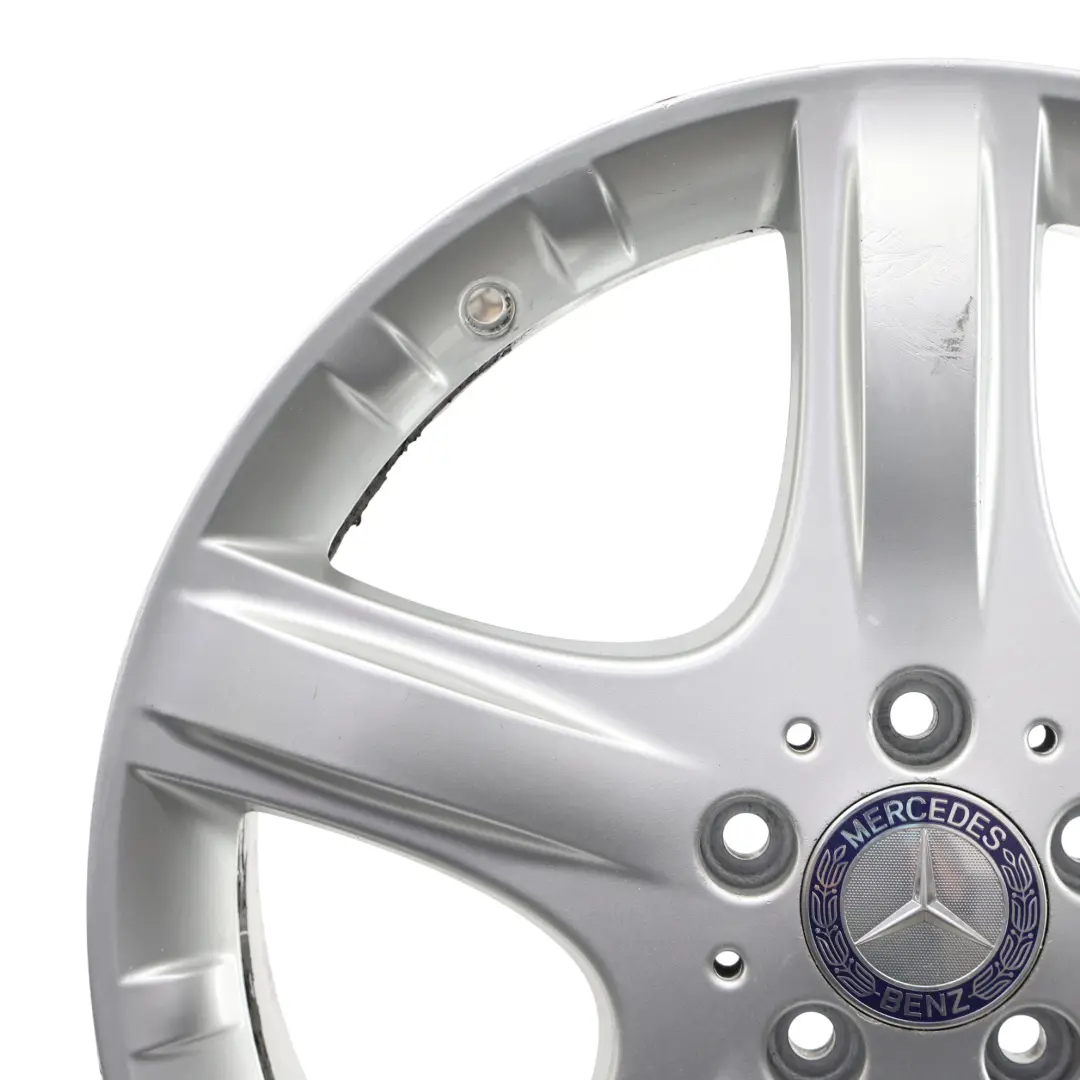 Srebrna Felga Aluminiowa 19" 8J ET:67 5 Szprych do Mercedes W251 o numerze A2514011202 Mercedes W251 Srebrna Felga Aluminiowa 19" 8J ET:67 5 Szprych - SKU A2514011202-2 - Numer Części A2514011202