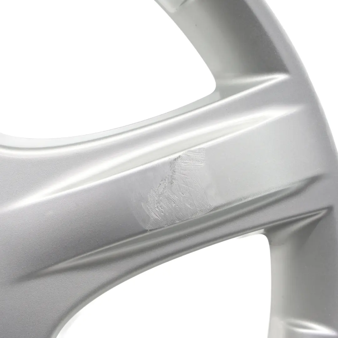 Cerchio in Lega Argento 19" 8J ET:67 5 Razze per Mercedes W251 con numero di parte A2514011202 Mercedes W251 Cerchio in Lega Argento 19" 8J ET:67 5 Razze - SKU A2514011202-2 - Numero di parte A2514011202