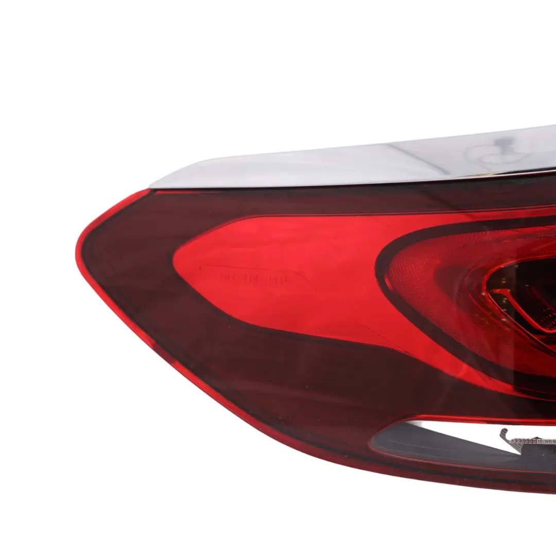 Lampa Tylna Lewa Panelu Bocznego do Mercedes GLC C253 Coupe o numerze A2539060802 Mercedes GLC C253 Coupe Lampa Tylna Lewa Panelu Bocznego - SKU A2539060802 - Numer Części A2539060802