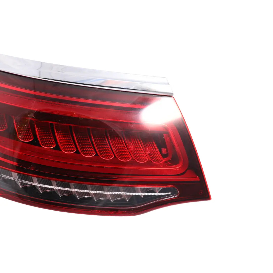 Mercedes GLC C253 Coupe Luz Trasera Izquierda Luz del panel lateral - SKU A2539060802 - Número de pieza A2539060802