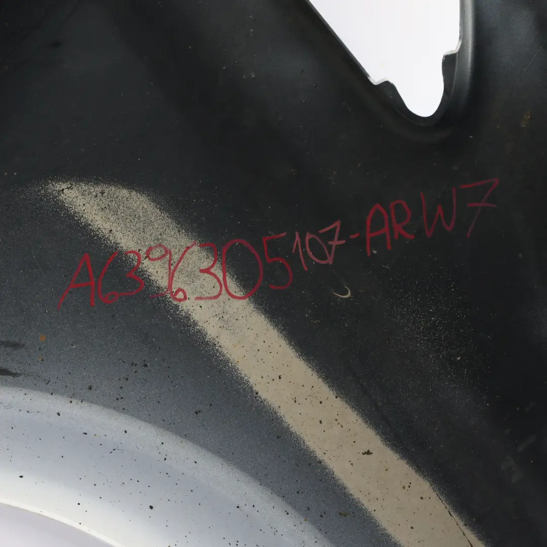 Mercedes W639 Pannello alare anteriore sinistro Parafango Arctic White - 9147 - SKU A6396305107-ARW7 - Numero di parte A6396305107