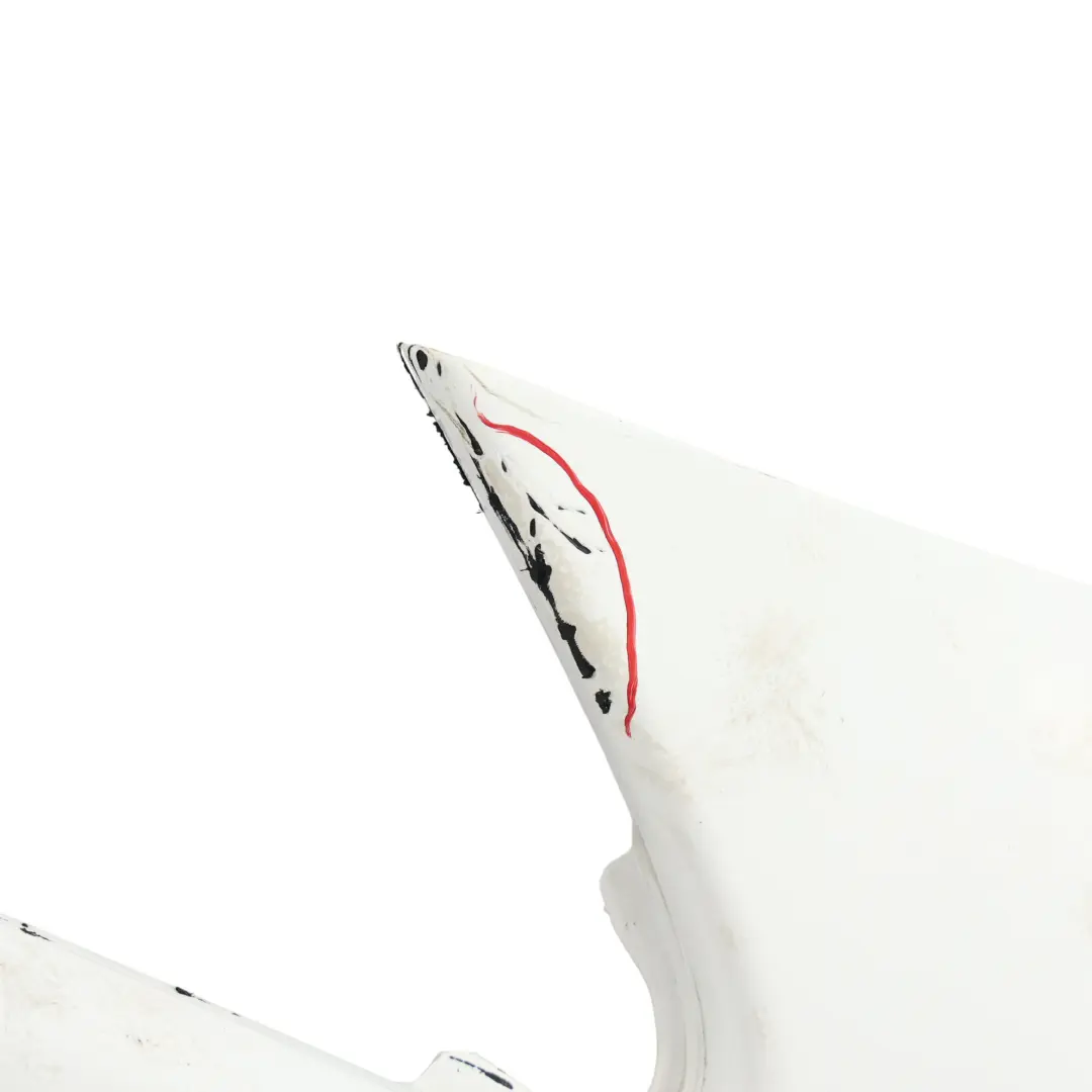 Pannello Alare Anteriore Destro Parafango Bianco Artico - 9147 per Mercedes W639 con numero di parte A6396305207 Mercedes W639 Pannello Alare Anteriore Destro Parafango Bianco Artico - 9147 - SKU A6396305207-ARW6 - Numero di parte A6396305207