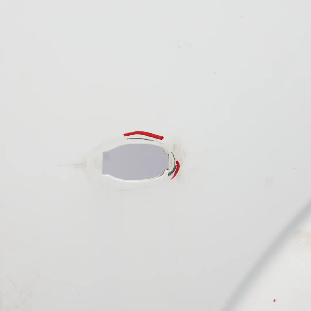 Pannello Alare Anteriore Destro Parafango Arctic White Bianco 9147 per Mercedes W639 con numero di parte A6396305207 Mercedes W639 Pannello Alare Anteriore Destro Parafango Arctic White Bianco 9147 - SKU A6396305207-ARW6 - Numero di parte A6396305207