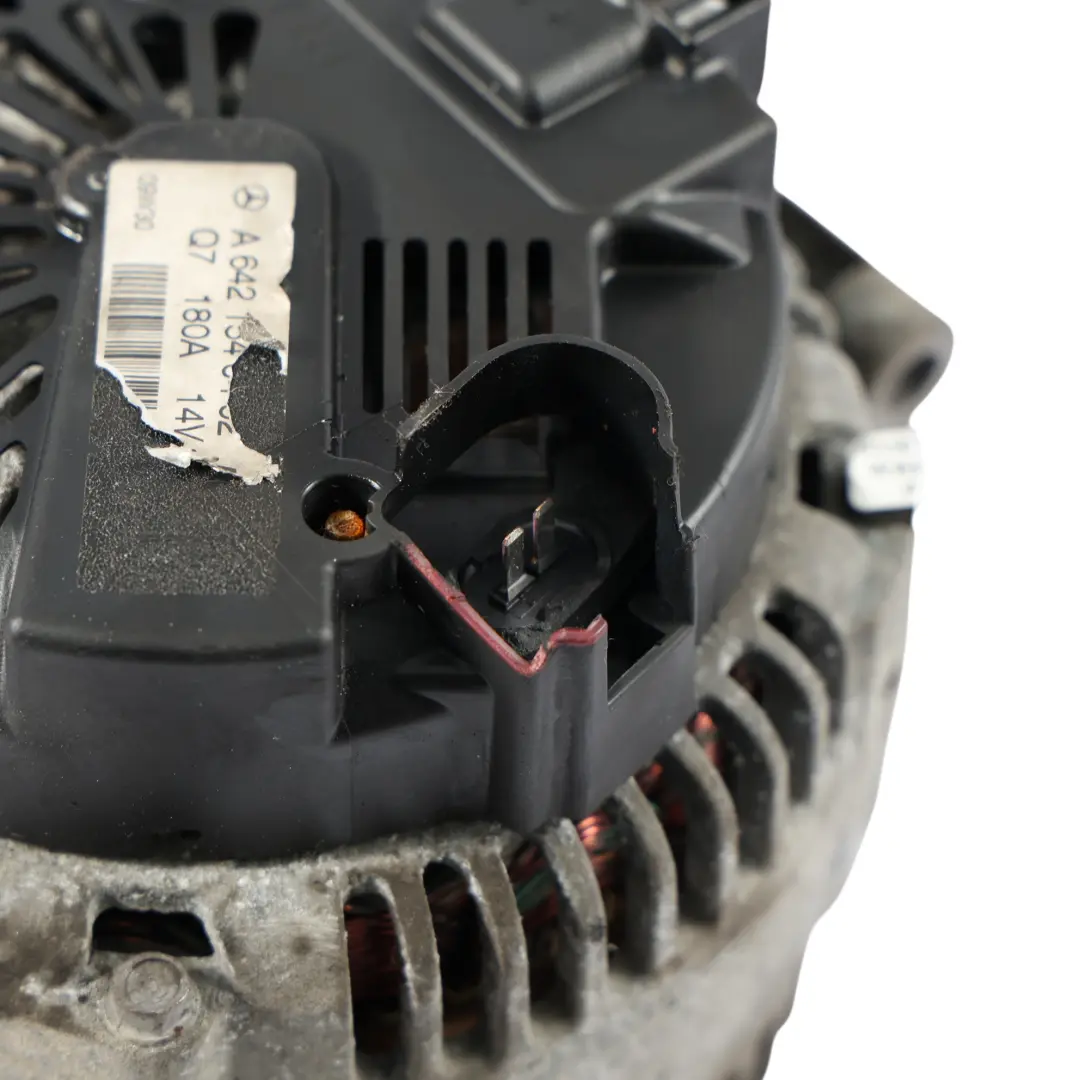 Mercedes W164 W204 W211 OM642 Alternateur diesel - SKU A6421540402-1 - Numéro de pièce A6421540402