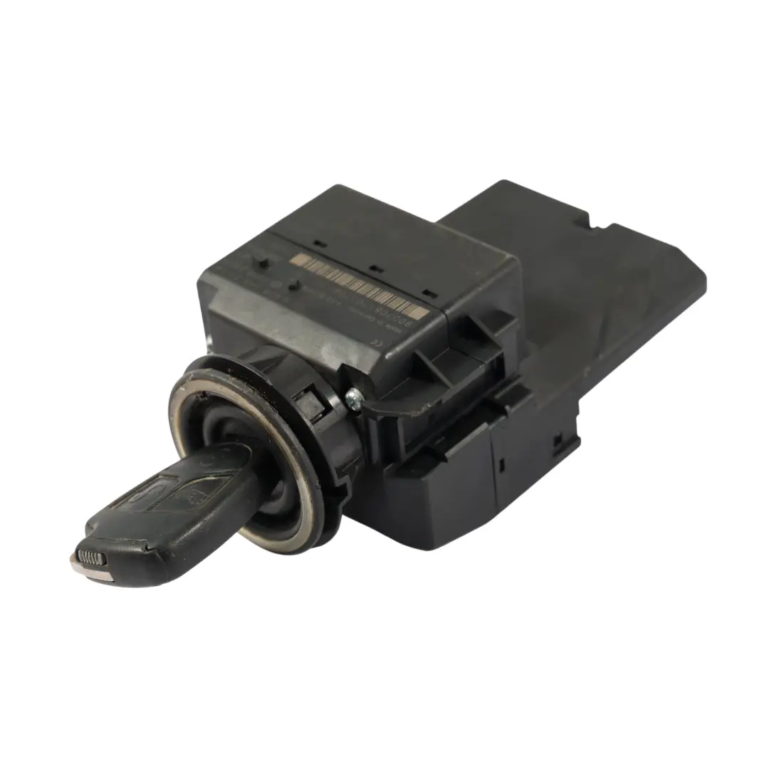 OM646.980 116HP Motore ECU Set Controllo Manuale per Mercedes Vito W639 con numero di parte A6461501077 Mercedes Vito W639 OM646.980 116HP Motore ECU Set Controllo Manuale - SKU A6461501077-2 - Numero di parte A6461501077