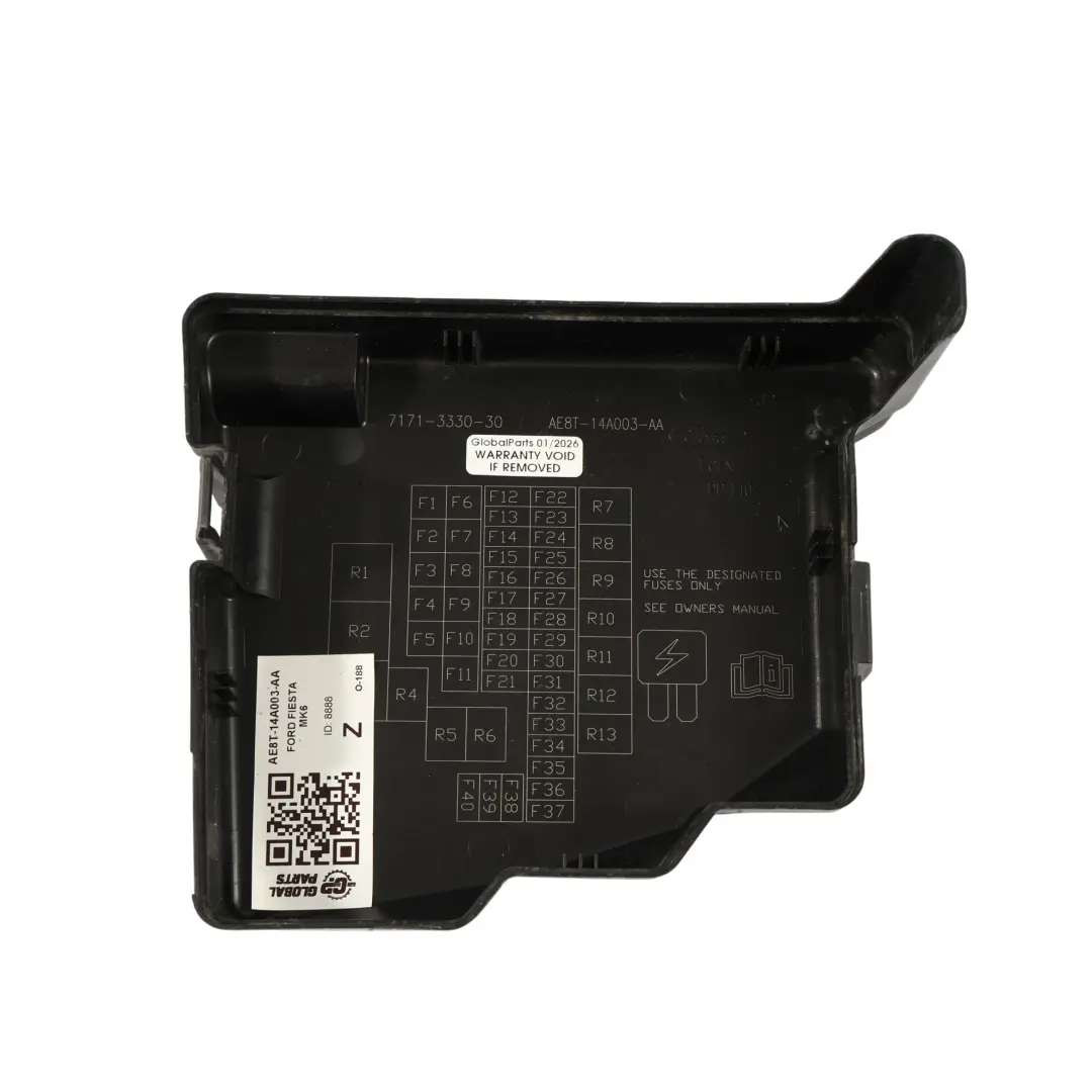 Ford Fiesta Mk7 Sicherungs Kasten Abdeckung Deckel Trim Cap Panel - SKU AE8T-14A003-AA - Teilenummer AE8T-14A003-AA