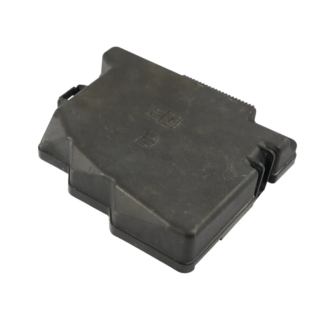 Ford Fiesta Mk7 Sicherungs Kasten Abdeckung Deckel Trim Cap Panel - SKU AE8T-14A003-AA - Teilenummer AE8T-14A003-AA