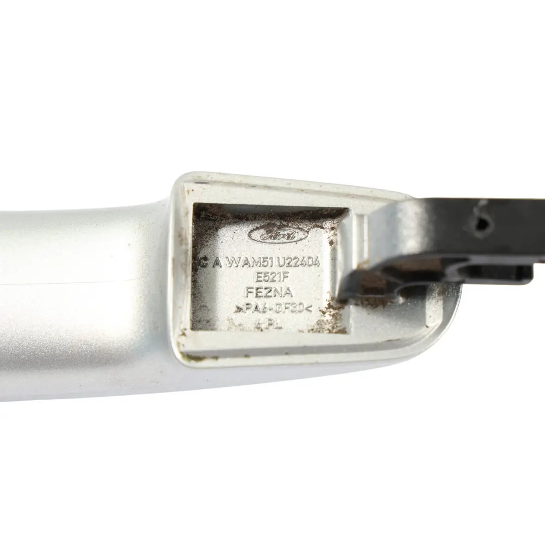 Vordere Hintertür Haltegriff Moondust Silver Metallic ZJ für Ford Transit Custom mit Teilenummer AM51-U22404-CAW Ford Transit Custom Vordere Hintertür Haltegriff Moondust Silver Metallic ZJ - SKU AM51-U22404-CAW-MDS - Teilenummer AM51-U22404-CAW