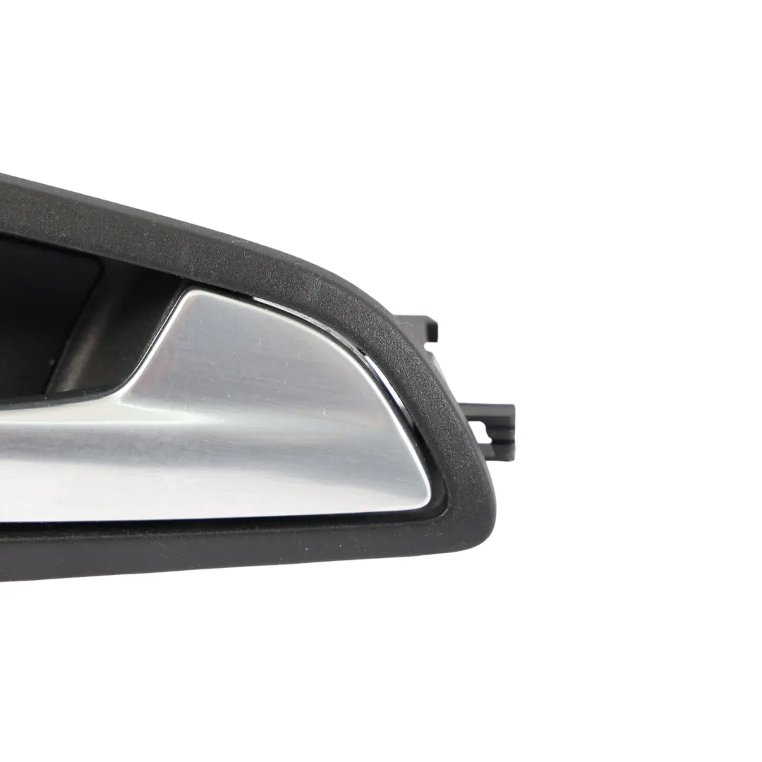 Ford Focus Mk3 Klamka Wewnętrzna Drzwi Przód Tył Prawo AM51U22600BEW - SKU AM51-U22600-BEW - Numer Części AM51-U22600-BEW