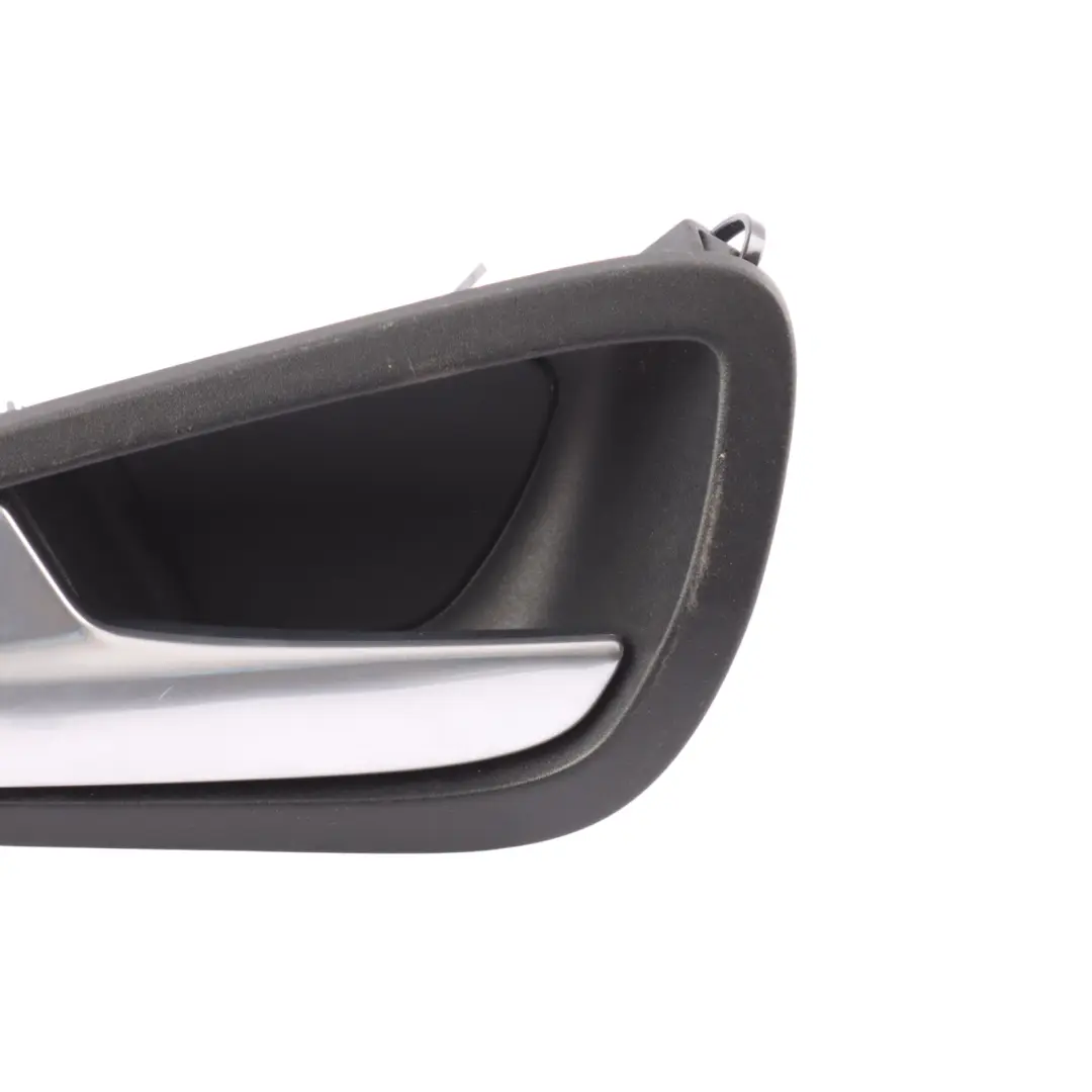 Mk3 Wewnętrzna Klamka Drzwi Przód Tył Lewo AM51U22601BEW do Ford Focus o numerze AM51-U22601-BEW Ford Focus Mk3 Wewnętrzna Klamka Drzwi Przód Tył Lewo AM51U22601BEW - SKU AM51-U22601-BEW - Numer Części AM51-U22601-BEW