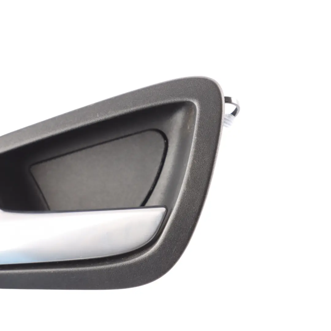 Mk3 Maniglia Interna Di Apertura Porta Presa Sinistra AM51U22601BEW per Ford Focus con numero di parte AM51-U22601-BEW Ford Focus Mk3 Maniglia Interna Di Apertura Porta Presa Sinistra AM51U22601BEW - SKU AM51-U22601-BEW - Numero di parte AM51-U22601-BEW