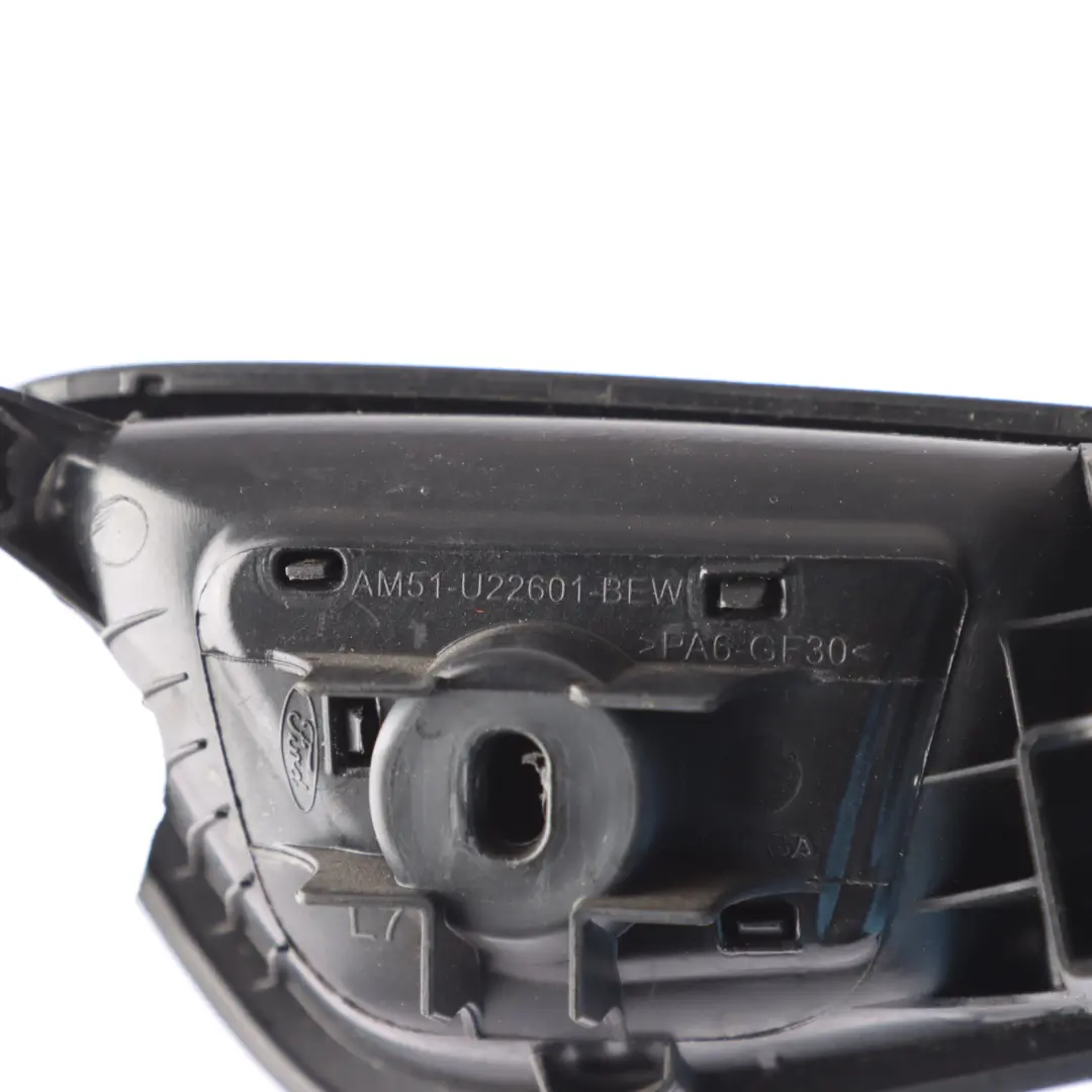 Mk3 Manija Puerta Interior Apertura Agarre Liberación Izquierda para Ford Focus con número de pieza AM51-U22601-BEW Ford Focus Mk3 Manija Puerta Interior Apertura Agarre Liberación Izquierda - SKU AM51-U22601-BEW - Número de pieza AM51-U22601-BEW