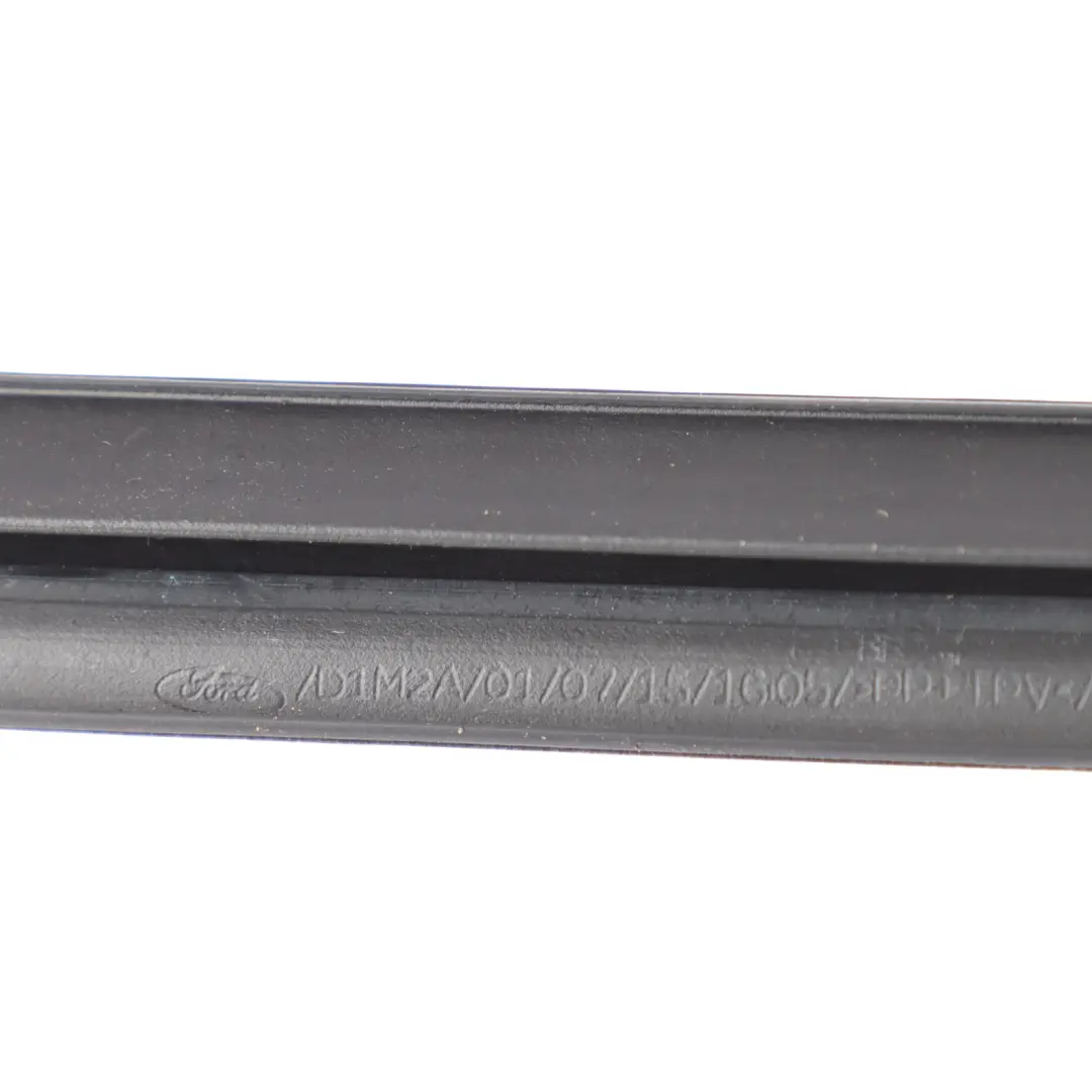 Joint Étanchéité Vitre Porte Arrière Gauche pour Ford Fiesta MK7 à propos du numéro de pièce BA61-A25861-AA Ford Fiesta MK7 Joint Étanchéité Vitre Porte Arrière Gauche - SKU BA61-A25861-AA - Numéro de pièce BA61-A25861-AA