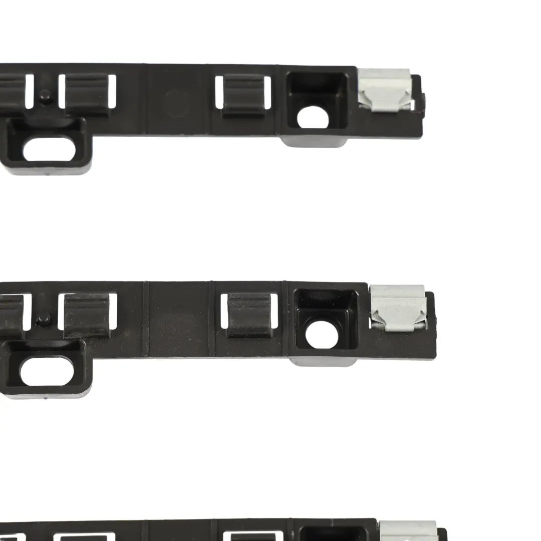 Ford Transit Custom Soporte Panel Embellecedor Soporte SET X5 X5 - SKU BK21-403D50-AB - Número de pieza BK21-403D50-AB