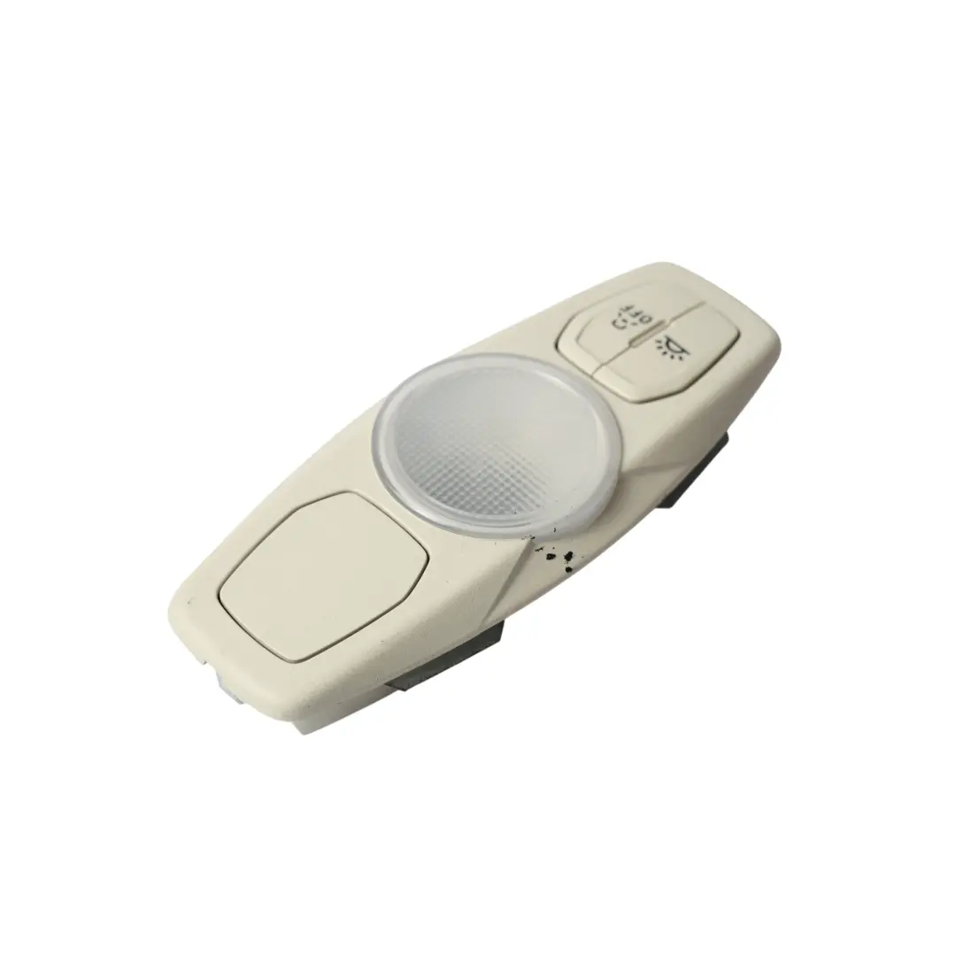 Mk3 Luz De Cortesía Interior Delantera para Ford Focus con número de pieza BM51-13776-ED Ford Focus Mk3 Luz De Cortesía Interior Delantera - SKU BM51-13776-ED - Número de pieza BM51-13776-ED