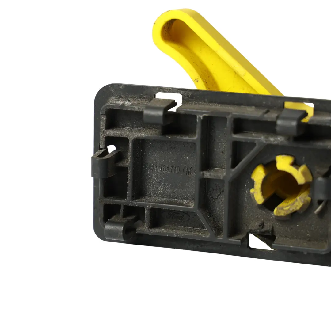 Mk3 Palanca Apertura Del Capó Delantero Embellecedor para Ford Focus con número de pieza BM51-16A770-AC Ford Focus Mk3 Palanca Apertura Del Capó Delantero Embellecedor - SKU BM51-16A770-AC - Número de pieza BM51-16A770-AC