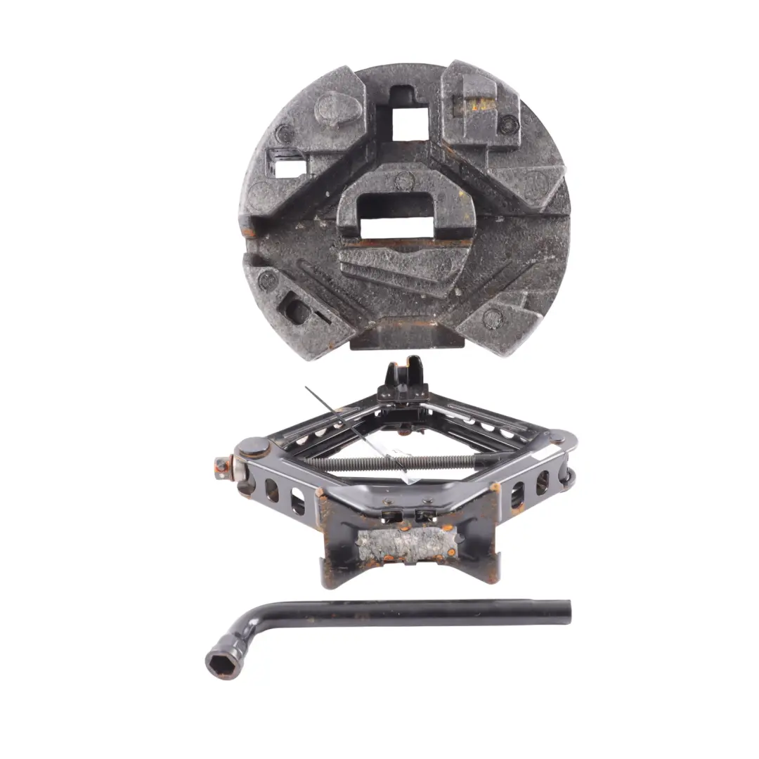 Mk3 Car Lifting Jack Tool Box Foam Wrench Kit Set to Ford Focus with Part number BM51-17009-EC Ford Focus Mk3 Car Lifting Jack Tool Box Foam Wrench Kit Set - SKU BM51-17009-EC - Part number BM51-17009-EC