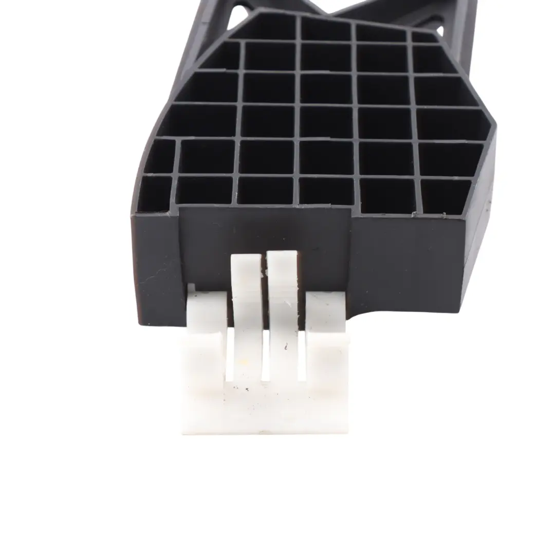 Ford Focus Mk3 Inside Door Trim Clip Front Right O/S - SKU BM51-A211B14-AE - Part number BM51-A211B14-AE