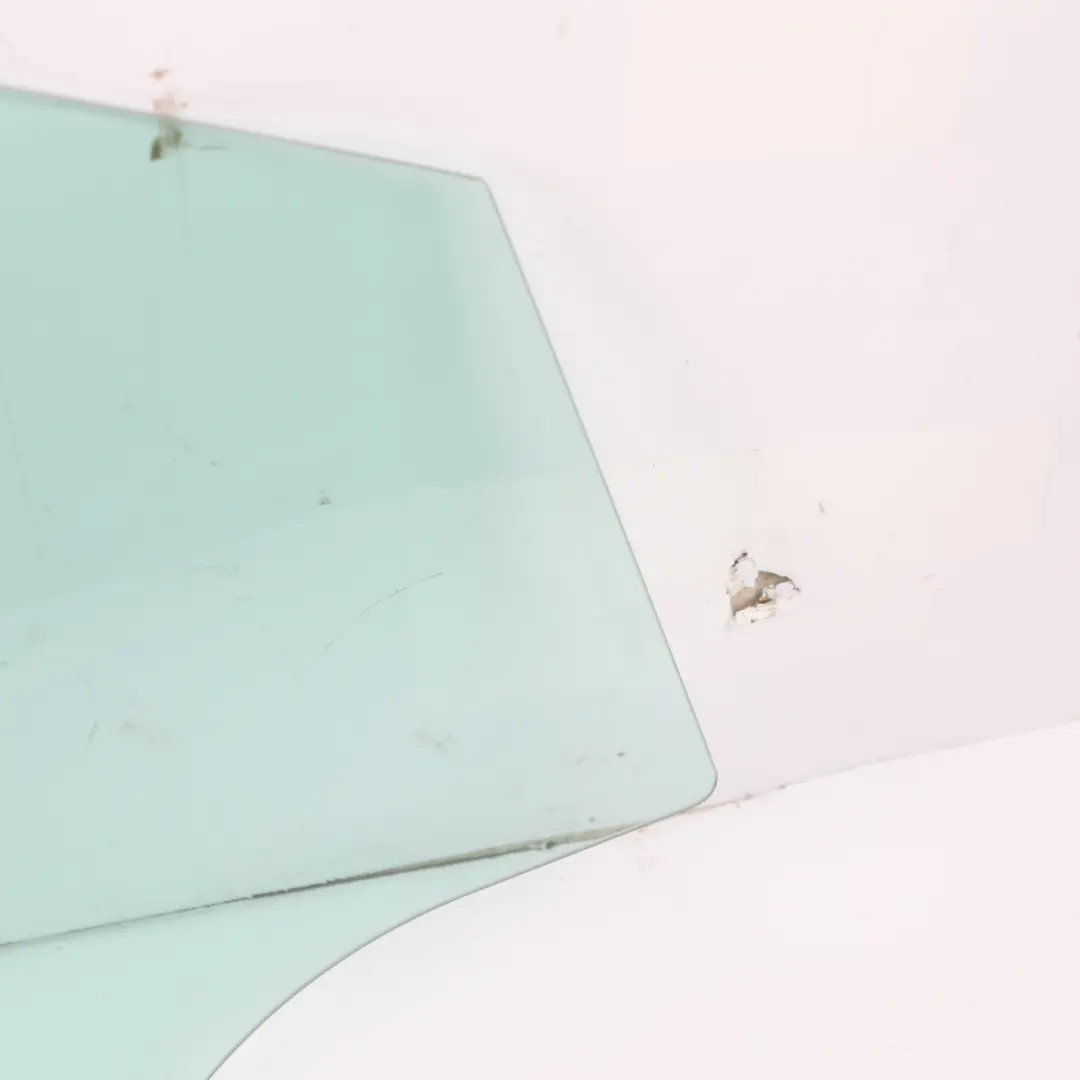 Mk3 5Dr Tür Fenster Glas AS2 Vorne Rechts für Ford Focus mit Teilenummer BM51-A21410-AB Ford Focus Mk3 5Dr Tür Fenster Glas AS2 Vorne Rechts - SKU BM51-A21410-AB - Teilenummer BM51-A21410-AB