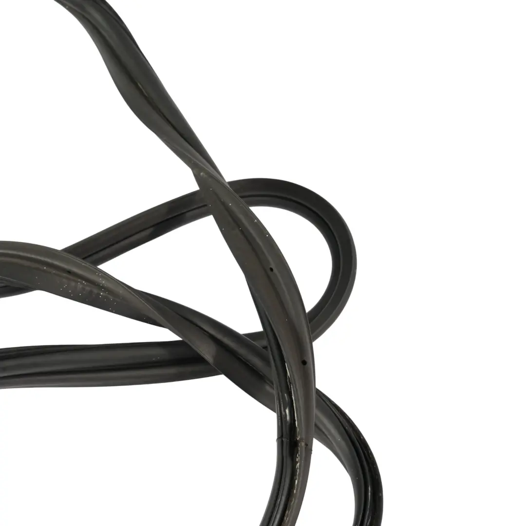 Joint D'Étanchéité Hayon De Coffre pour Ford Focus III à propos du numéro de pièce BM51-A404A06-SB Ford Focus III Joint D'Étanchéité Hayon De Coffre - SKU BM51-A404A06-SB - Numéro de pièce BM51-A404A06-SB