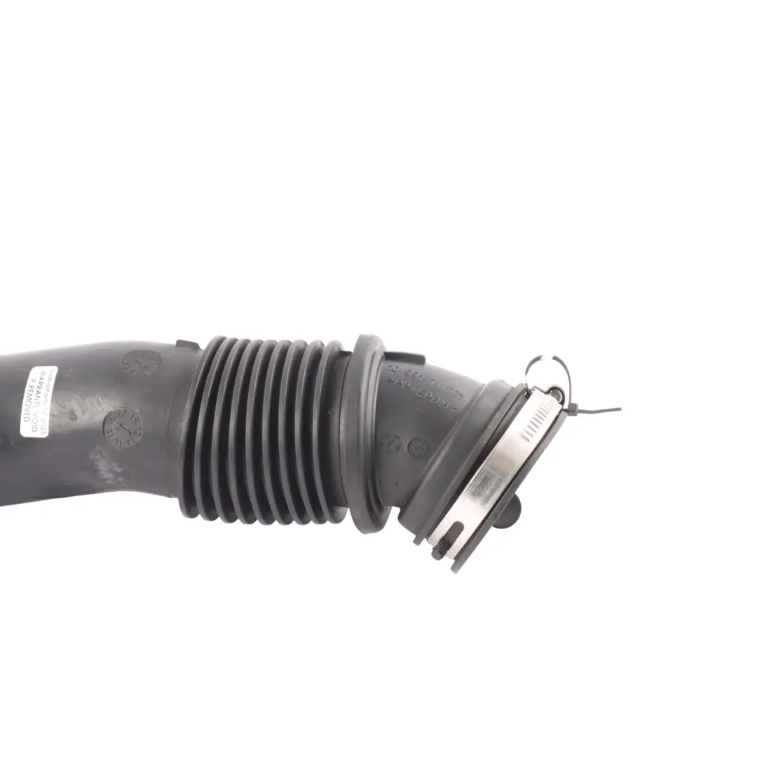 Rura Dolot Powietrza Intercoolera 1.0 GTDi do Ford Fiesta Mk7 o numerze C1B1-9C623-AC Ford Fiesta Mk7 Rura Dolot Powietrza Intercoolera 1.0 GTDi - SKU C1B1-9C623-AC - Numer Części C1B1-9C623-AC