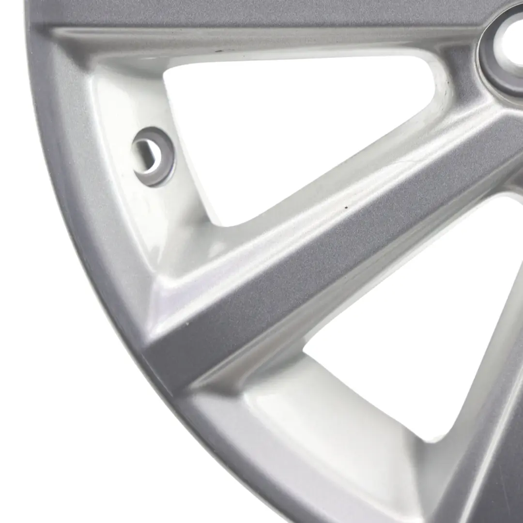 Srebrna Felga Aluminiowa 16" 6.5J ET:47.5 do Ford Fiesta Mk7 o numerze C1BC-RA Ford Fiesta Mk7 Srebrna Felga Aluminiowa 16" 6.5J ET:47.5 - SKU C1BC-RA-2 - Numer Części C1BC-RA