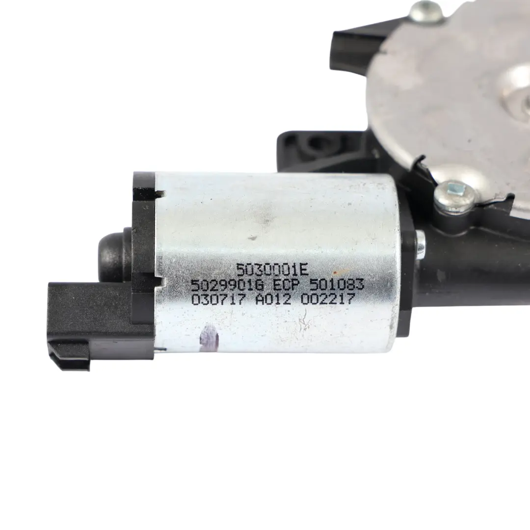 Ford Mustang Mk6 Moteur De Lève-Vitre Avant Droit CU5A9665500FF - SKU CU5A-9665500-FF - Numéro de pièce CU5A-9665500-FF