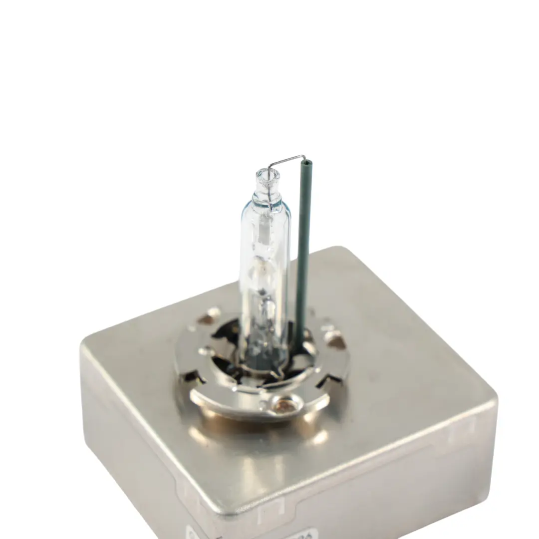 Luz Delantera Xenon Faro Bombilla Philips D5S 25W 9285304244H para Audi VW Seat Skoda con número de pieza D5S-PHILIPS Audi VW Seat Skoda Luz Delantera Xenon Faro Bombilla Philips D5S 25W 9285304244H - SKU D5S-PHILIPS - Número de pieza D5S-PHILIPS