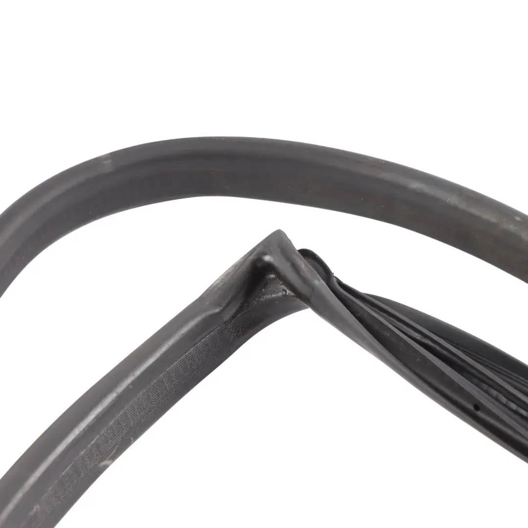 Door Edge Seal Gasket Rubber Front Right O/S to Ford Fiesta Mk7 with Part number E1BB-A20530-AD Ford Fiesta Mk7 Door Edge Seal Gasket Rubber Front Right O/S - SKU E1BB-A20530-AD - Part number E1BB-A20530-AD