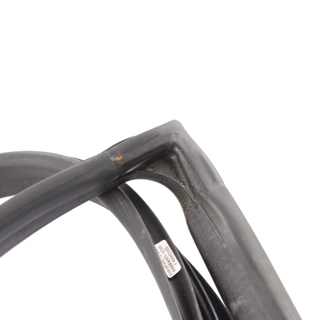 Ford Fiesta MK7 Door Edge Seal Gasket Rubber Front Left N/S - SKU E1BB-A20531-AD - Part number E1BB-A20531-AD