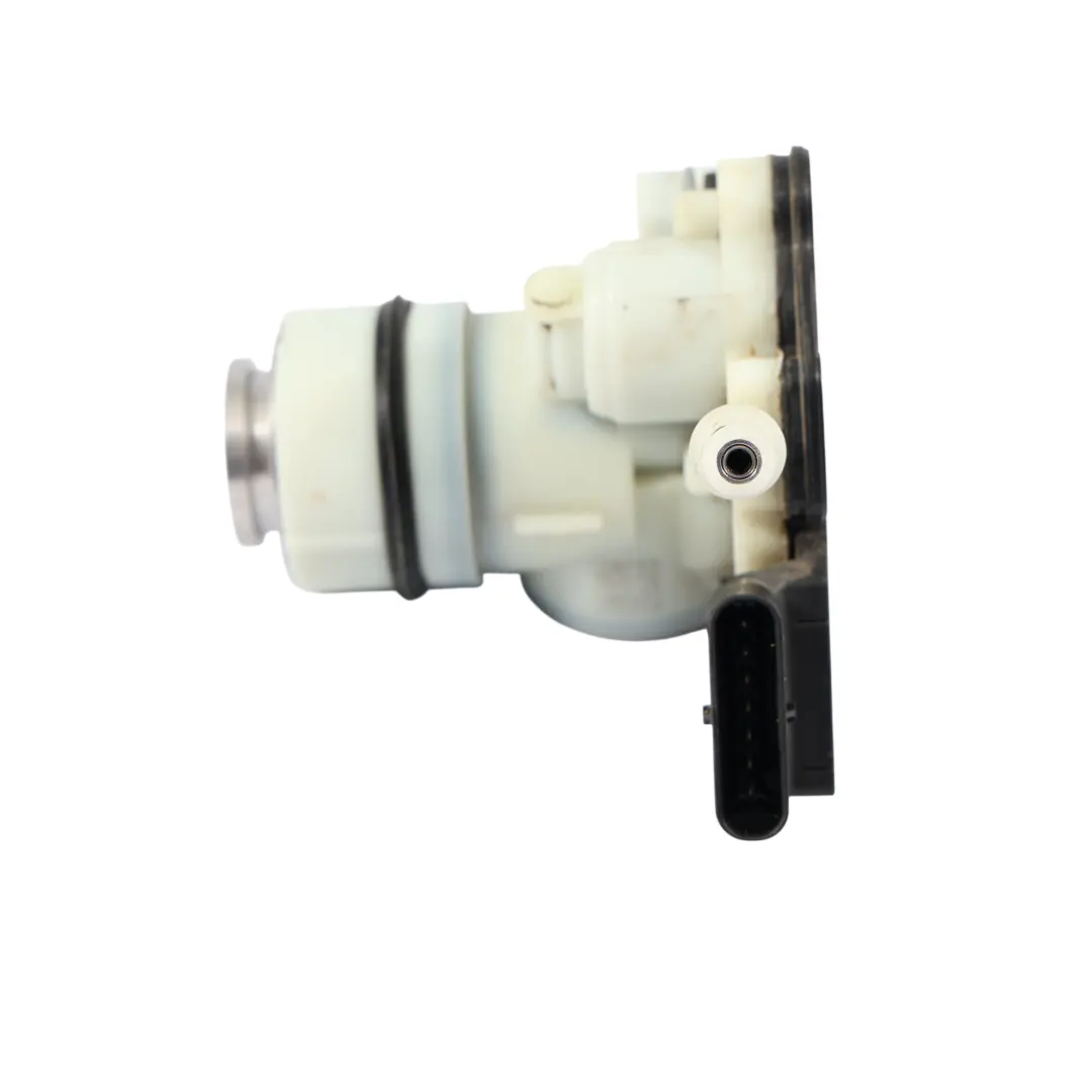 Förder Modul Harnstofflösung Adblue Pumpe Diesel F01C250666 für VW Transporter T6 mit Teilenummer 5WA131971 VW Transporter T6 Förder Modul Harnstofflösung Adblue Pumpe Diesel F01C250666 - SKU 5WA131971 - Teilenummer 5WA131971