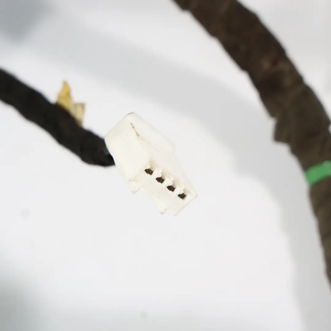 Mk3 Puerta Delantera Cableado Mazo Derecho F1ET14A584CDH para Ford Focus con número de pieza F1ET-14A584-CDH Ford Focus Mk3 Puerta Delantera Cableado Mazo Derecho F1ET14A584CDH - SKU F1ET-14A584-CDH - Número de pieza F1ET-14A584-CDH