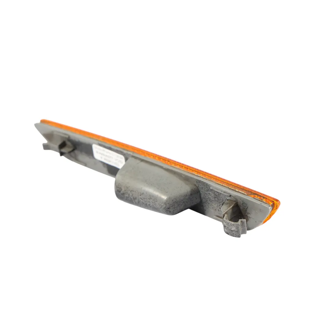 Mk6 GT Paraurti Posteriore Riflettore Sinistro per Ford Mustang con numero di parte FR3B-15A457-A Ford Mustang Mk6 GT Paraurti Posteriore Riflettore Sinistro - SKU FR3B-15A457-A - Numero di parte FR3B-15A457-A