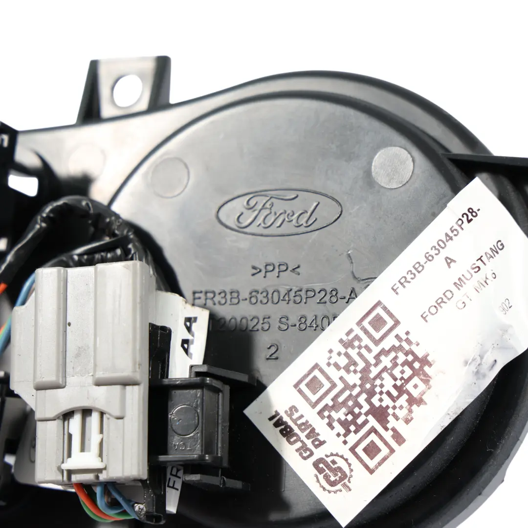 Mk6 Console Centrale Portabicchieri Portaoggetti per Ford Mustang GT con numero di parte FR3B-63045P28-A Ford Mustang GT Mk6 Console Centrale Portabicchieri Portaoggetti - SKU FR3B-63045P28-A - Numero di parte FR3B-63045P28-A