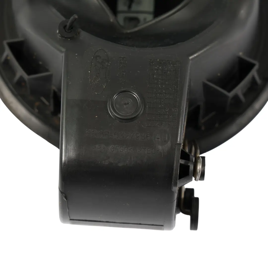 Ford Mustang GT Mk6 Alloggiamento Sportello Serbatoio Carburante - SKU FR3B-6327936-AJ - Numero di parte FR3B-6327936-AJ