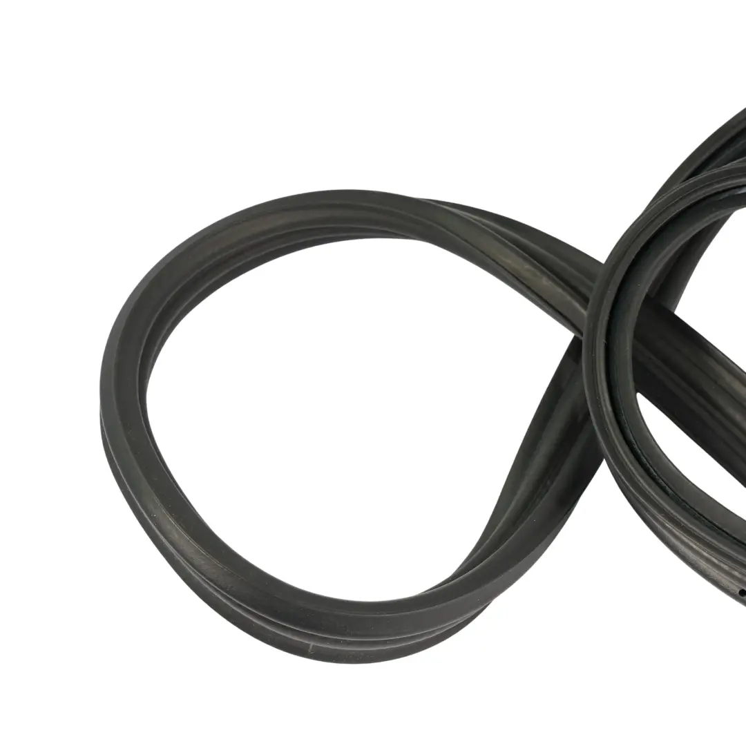 Junta De Goma Para Portón Trasero Del Maletero para Ford Mustang VI con número de pieza FR3B-63438A00-AC Ford Mustang VI Junta De Goma Para Portón Trasero Del Maletero - SKU FR3B-63438A00-AC - Número de pieza FR3B-63438A00-AC