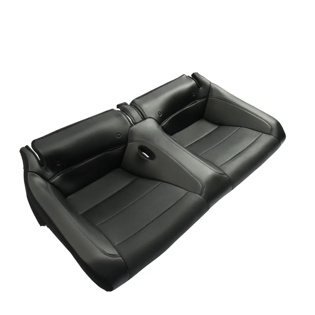 Mk6 GT Asiento Trasero De Cuero Negro para Ford Mustang con número de pieza FR3B-6363840-AF Ford Mustang Mk6 GT Asiento Trasero De Cuero Negro - SKU FR3B-6363840-AF - Número de pieza FR3B-6363840-AF