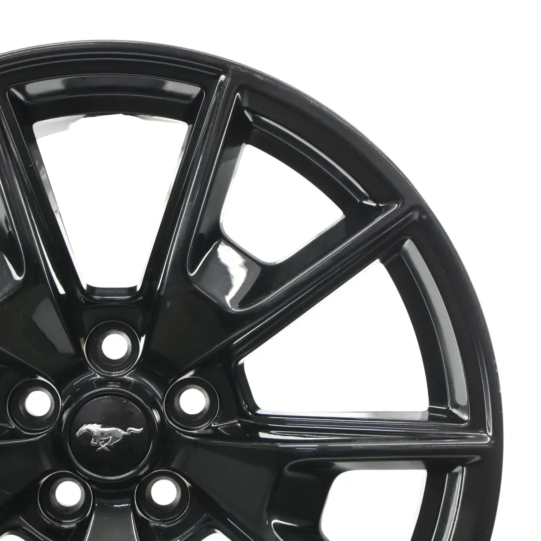 Mk6 GT Leicht Metall Felge Schwarz 19" 9.5J ET:52,5 für Ford Mustang mit Teilenummer HR3C-1007-SA Ford Mustang Mk6 GT Leicht Metall Felge Schwarz 19" 9.5J ET:52,5 - SKU HR3C-1007-SA-2 - Teilenummer HR3C-1007-SA