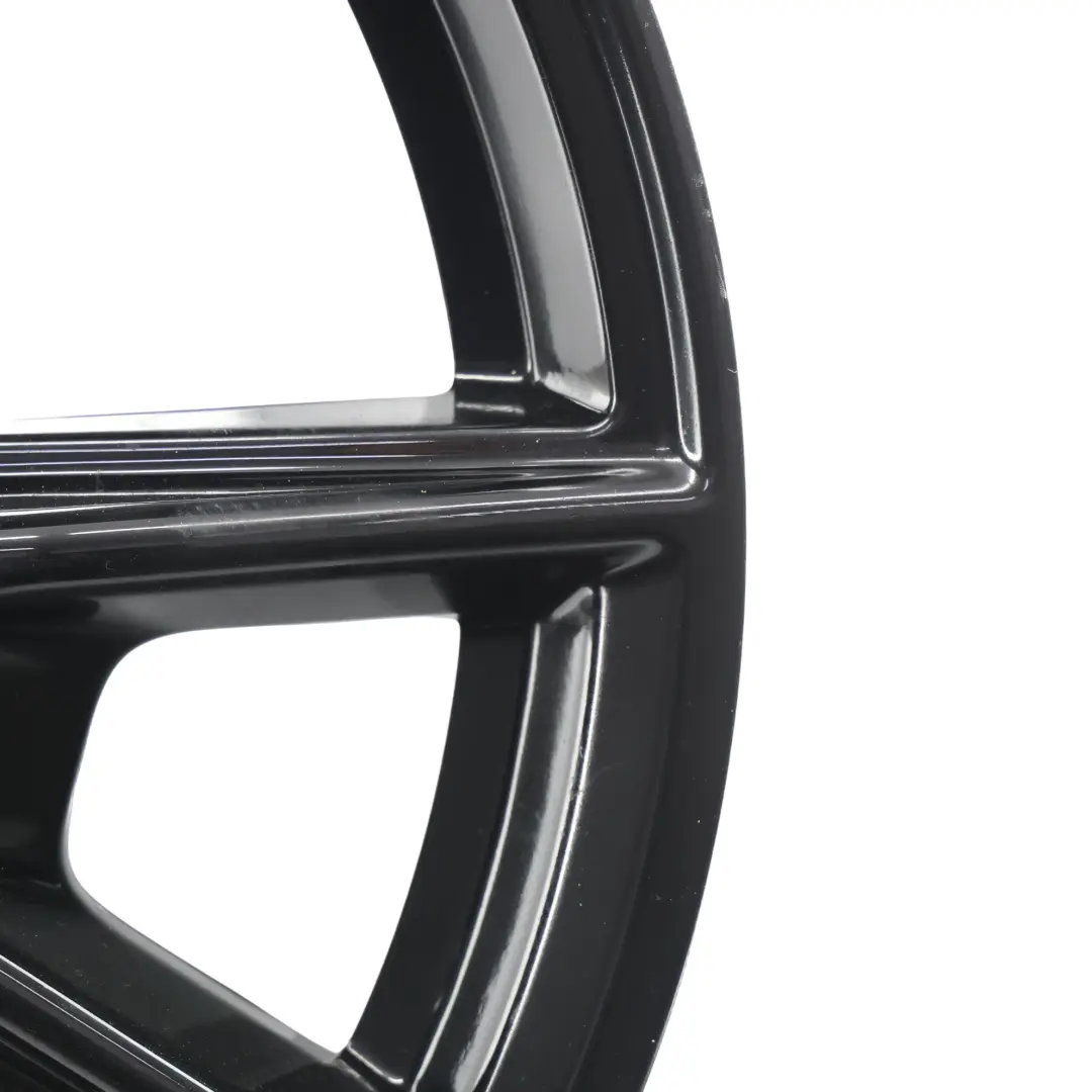 Mk6 GT Felga Aluminiowa 19" 9.5J ET:52,5 do Ford Mustang o numerze HR3C-1007-SA Ford Mustang Mk6 GT Felga Aluminiowa 19" 9.5J ET:52,5 - SKU HR3C-1007-SA-2 - Numer Części HR3C-1007-SA