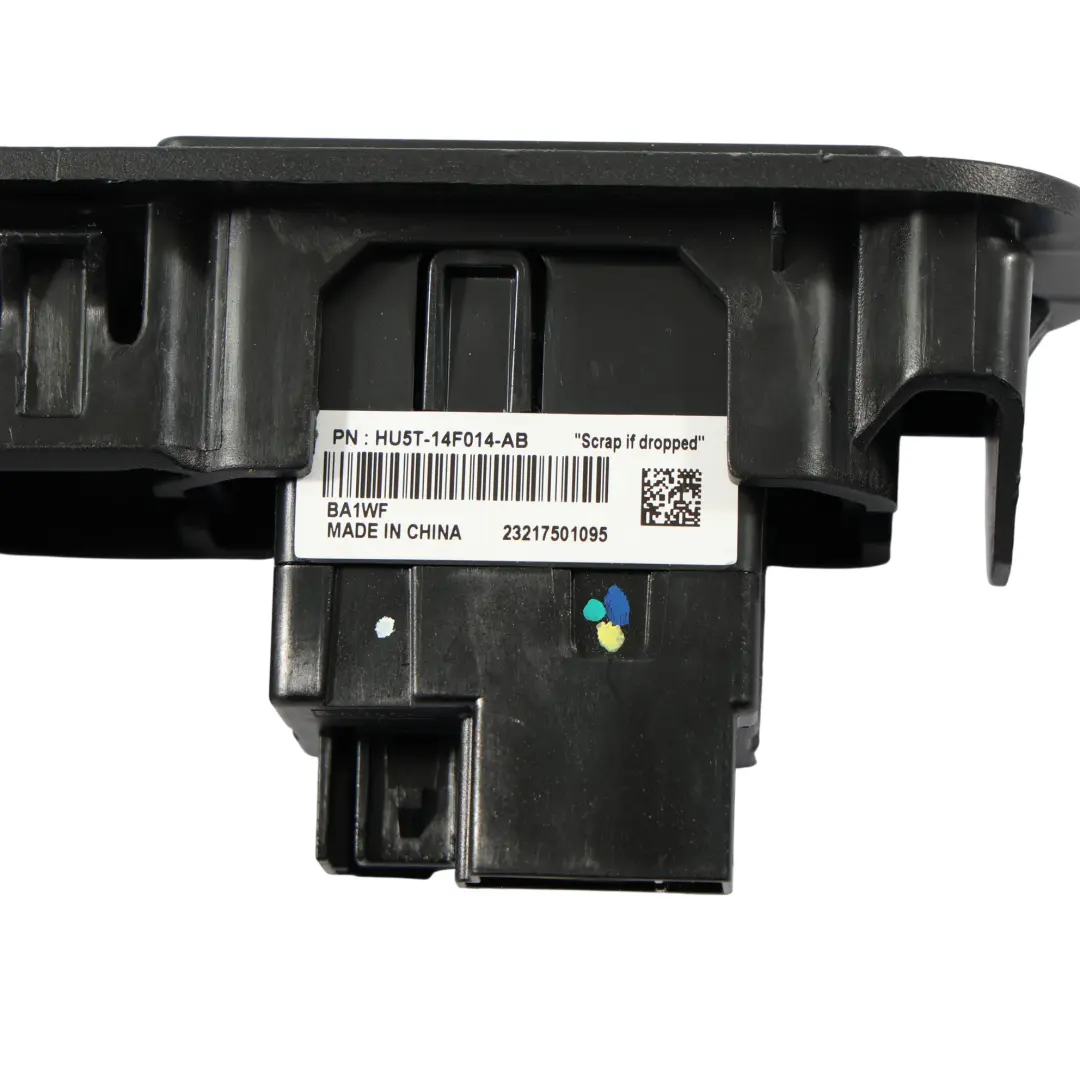 Ford Mustang GT Mk6 Presa 12V Con Interfaccia Multimediale USB - SKU HU5T-14F014-AB - Numero di parte HU5T-14F014-AB