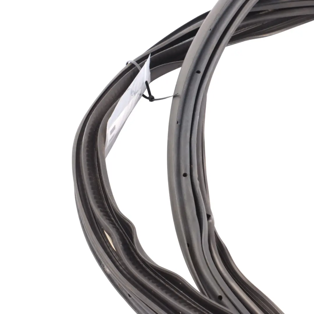 Front Door Seal Gasket Rubber Right O/S to Transit Custom with Part number JK21-V20708-AC Transit Custom Front Door Seal Gasket Rubber Right O/S - SKU JK21-V20708-AC - Part number JK21-V20708-AC