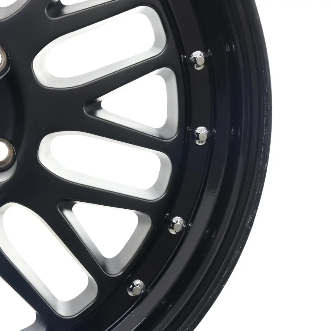 Keskin Felga Aluminiowa Szara 18" 8J ET:35 P2036 do o numerze KT22 Keskin Felga Aluminiowa Szara 18" 8J ET:35 P2036 - SKU KT22-8018 - Numer Części KT22