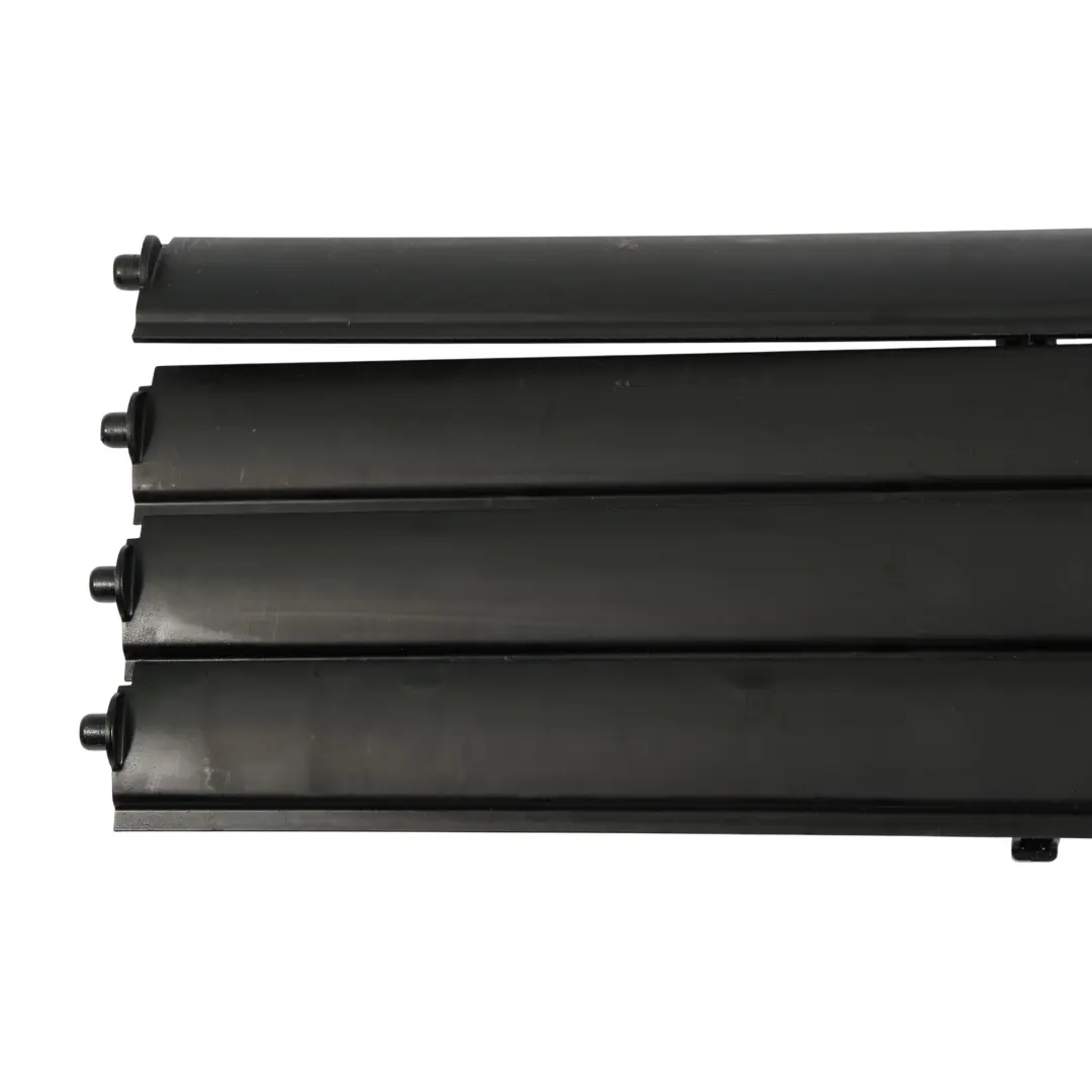 Rejilla Activa Distanciador para VW Volkswagen Amarok NF con número de pieza MB3B-8472-CA VW Volkswagen Amarok NF Rejilla Activa Distanciador - SKU MB3B-8472-CA - Número de pieza MB3B-8472-CA