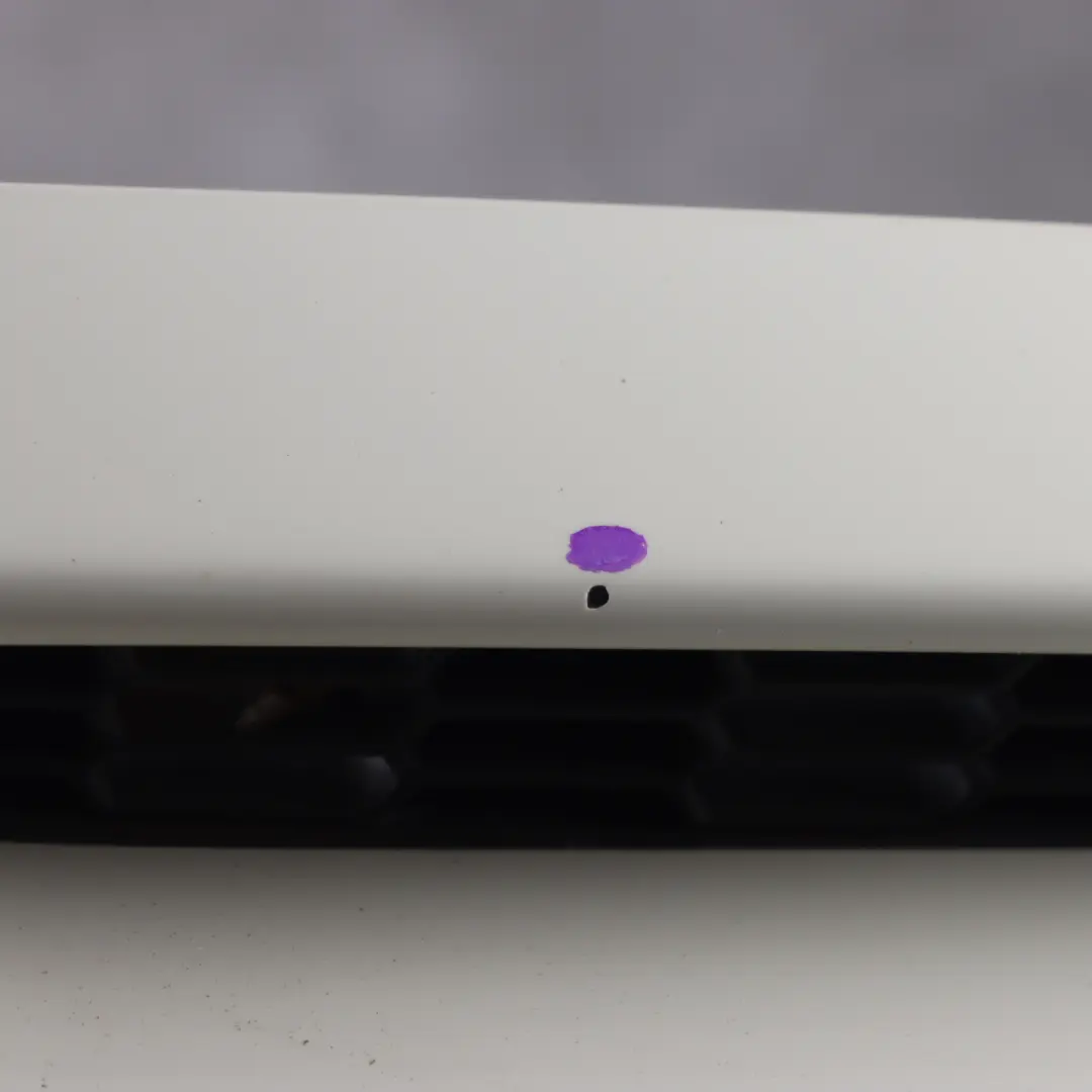 Hood Bonnet Scoop Air Inlet Cooper S Pepper White 850 0430302 to Mini R55 R56 R57 with Part number P0430302 Mini R55 R56 R57 Hood Bonnet Scoop Air Inlet Cooper S Pepper White 850 0430302 - SKU P0430302-PW1 - Part number P0430302