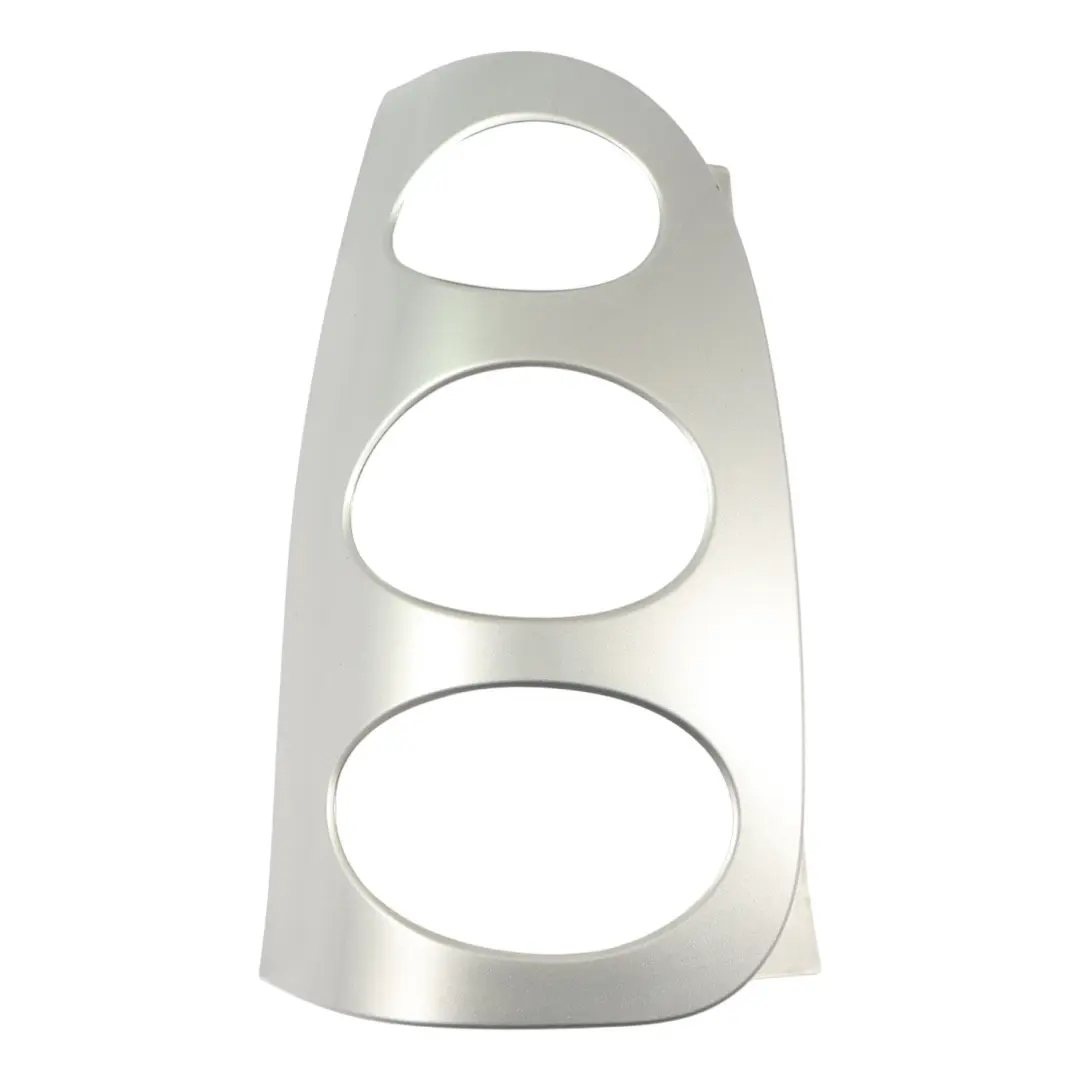 C450 Fanale Posteriore Surround Cover Sinistro Argento Metallizzato EAD per Smart con numero di parte Q0011644V001C49L00 Smart C450 Fanale Posteriore Surround Cover Sinistro Argento Metallizzato EAD - SKU Q0011644V001C49L00-SILV - Numero di parte Q0011644V001C49L00