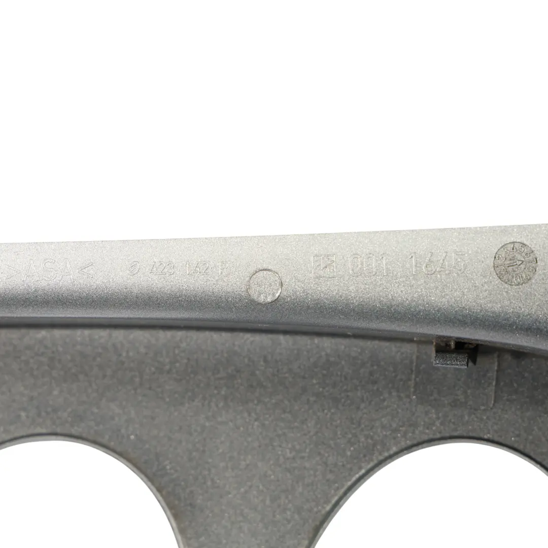 Smart C450 Fanale Posteriore Surround Cover Destra Argento Metallizzato EAD - SKU Q0011645V001C49L00-SILV - Numero di parte Q0011645V001C49L00